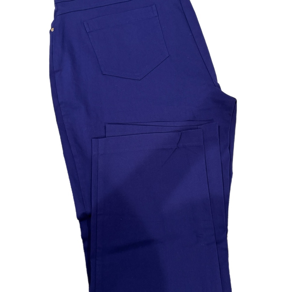 JM Collection Women's Blue Jeans